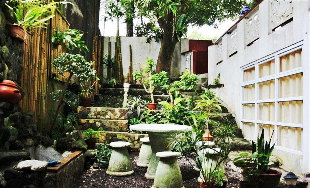 Balay De La Rama Bed & Breakfast Legazpi Exterior photo